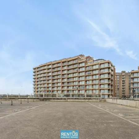 Apartment Optimist - With Sea View And Garage *